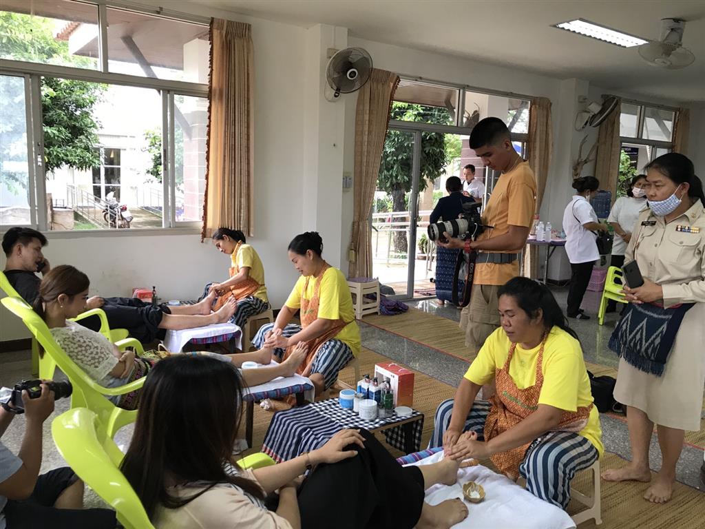 3 ส.ค. 2563 พช.นครพนม ร่วมประสานทีมงานถ่ายทำรายการ “พช.เที่ยวพอดี”
