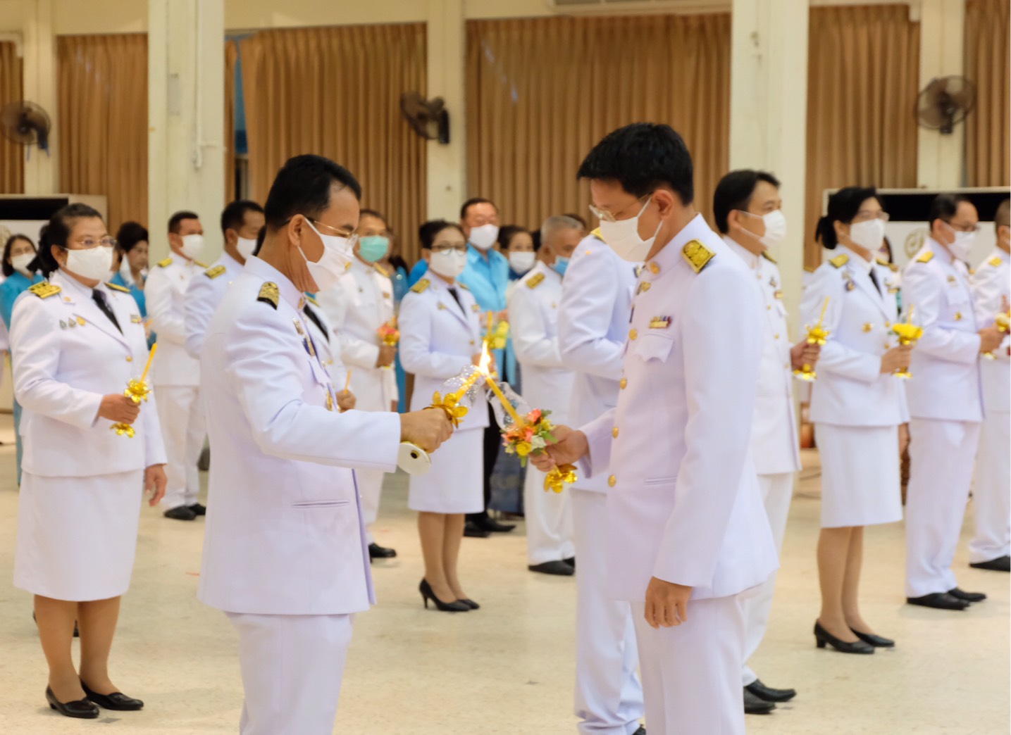 12 ส.ค. 2563 พช.นครพนม ร่วมพิธีถวายเครื่องราชสักการะและวางพานพุ่ม และพิธีจุดเทียนชัยถวายพระพรชัยมงคล เนื่องในโอกาสวันเฉลิมพระชนมพรรษา สมเด็จพระนางเจ้าสิริกิติ์ พระบรมราชินีนาถ พระบรมราชชนนีพันปีหลวง 12 สิงหาคม 2563