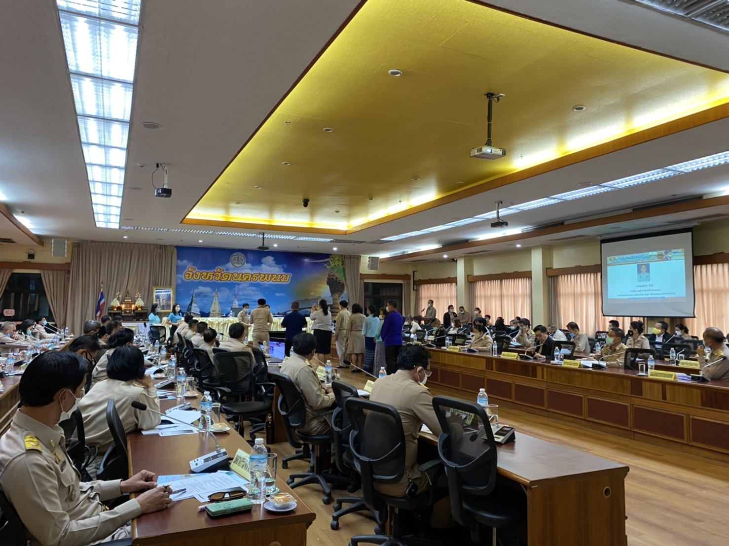 27 ส.ค. 2563 พช.นครพนม ร่วมประชุมคณะกรมการจังหวัด ประจำเดือนสิงหาคม 2563