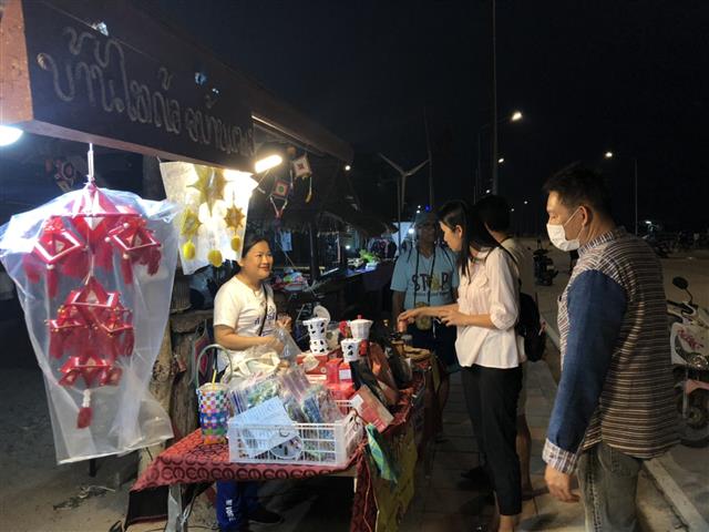 นครพนม เชิญชวนทุกท่าน “ชม ชิม ช้อป” สินค้าชุมชนแบบ New Normal