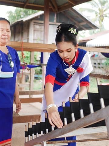 พ่อเมืองนครพนมเชิญชวนนักท่องเที่ยวชมวิถีชีวิต 8 ชนเผ่า 2 เชื้อชาติ เสน่ห์ชุมชนจังหวัดนครพนม