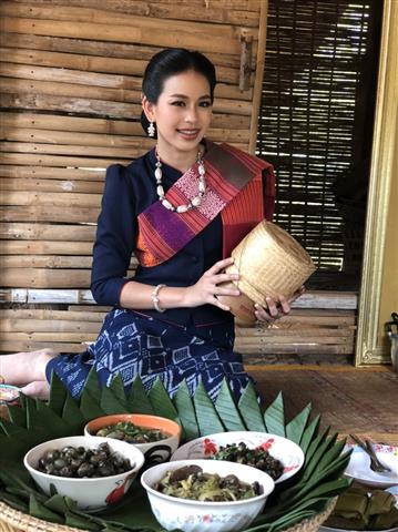 พ่อเมืองนครพนมเชิญชวนนักท่องเที่ยวชมวิถีชีวิต 8 ชนเผ่า 2 เชื้อชาติ เสน่ห์ชุมชนจังหวัดนครพนม