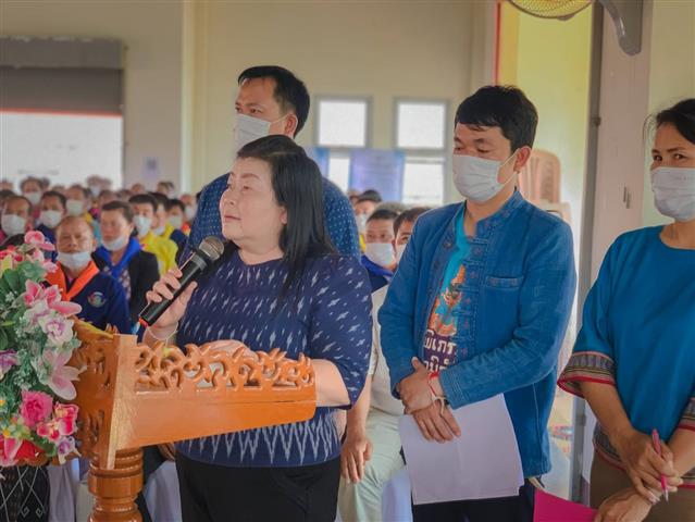 พช.นครพนม จัดพิธีมอบวุฒิบัตรผู้ผ่านการอบรมหลักสูตรเพิ่มทักษะระยะสั้นการพัฒนากสิกรรมสู่ระบบเศรษฐกิจพอเพียง รูปแบบ “โคก หนอง นา โมเดล”