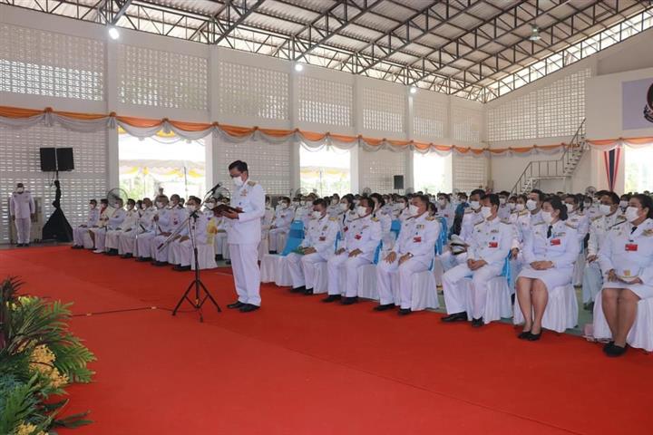 พลเอก ดาว์พงษ์ รัตนสุวรรณ องคมนตรี ผู้แทนพระองค์ ร่วมเปิดนิทรรศการเฉลิมพระเกียรติฯ ”โรงเรียนในพระราชูปถัมภ์ฯ รวมใจ เทิดไท้องค์ราชัน” และการแสดงผลงานของนักเรียนกลุ่มโรงเรียนในพระราชูปถัมภ์ฯ ประจำปีการศึกษา 2563