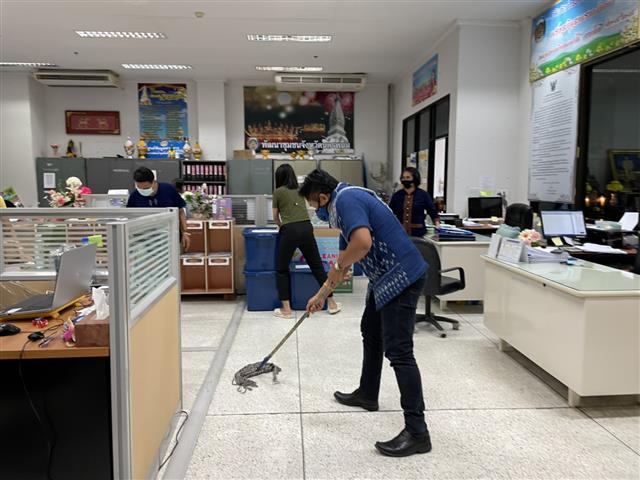 พช.นครพนม รณรงค์ทำความสะอาดกิจกรรม Big Cleaning Day ร่วมใจพิฆาตโควิด (COVID-19)