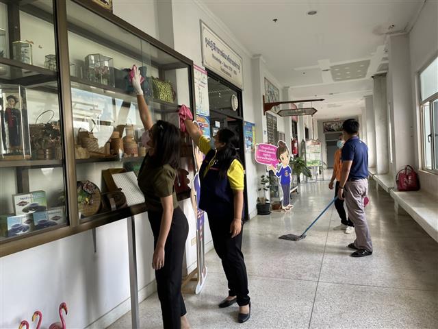 พช.นครพนม รณรงค์ทำความสะอาดกิจกรรม Big Cleaning Day ร่วมใจพิฆาตโควิด (COVID-19)