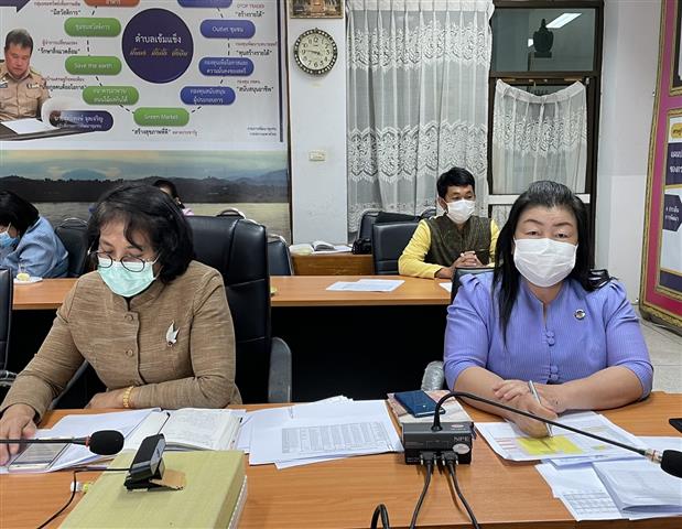 พช.นครพนม ประชุมติดตามความก้าวหน้าการดำเนินกิจกรรมตามแผนการปฏิบัติงานและแผนการใช้จ่ายงบประมาณ ประจำปีงบประมาณ พ.ศ. 2564 และงานตามนโยบายกรมการพัฒนาชุมชนที่สำคัญ ผ่านระบบ Session call