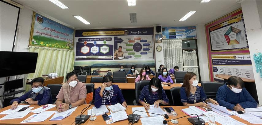 พช.นครพนม ประชุม Morning Brief ผู้อำนวยการกลุ่มงาน นักวิชาการพัฒนาชุมชนและเจ้าหน้าที่ทุกคนในการขับเคลื่อนงานพัฒนาชุมชน ไตรมาส 4 ประจำปี 2564