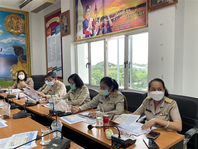 พช.นครพนม ประชุมซักซ้อมการดำเนินงานโครงการเสริมสร้างและพัฒนาผู้นำการเปลี่ยนแปลง ขยายผลบ้านพี่เมืองน้อง ผนึกกำลังสร้างความมั่นคงทางอาหาร