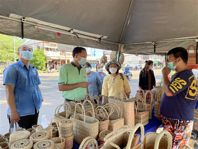พช.นครพนม ขับเคลื่อนนิเทศ ติดตาม สนับสนุนการปฏิบัติงานและประเมินผลการดำเนินงานพัฒนาชุมชน รอบไตรมาส 3-4 ประจำปีงบประมาณ พ.ศ.2564