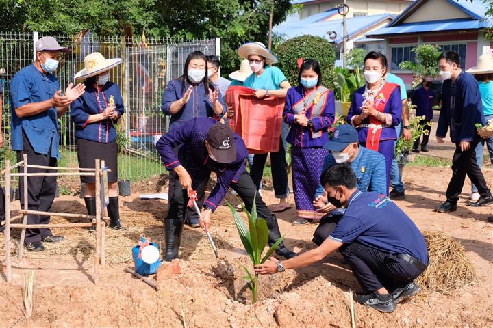พช.นครพนม รุกรบขับเคลื่อน “โคก หนอง นา สถานพินิจฯ นครพนม”