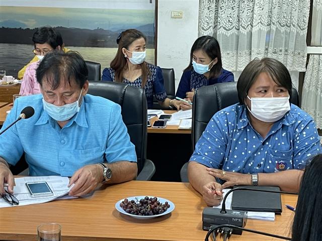 พช.นครพนม ประชุมเพิ่มประสิทธิภาพการเบิกจ่ายและการดำเนินงานตามยุทธศาสตร์กรมการพัฒนาชุมชน ประจำปี 2564