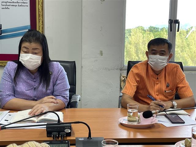 พช.นครพนม ประชุม Morning Brief ผู้อำนวยการกลุ่มงาน นักวิชาการพัฒนาชุมชนและเจ้าหน้าที่ทุกคนในการขับเคลื่อนงานพัฒนาชุมชน ไตรมาส 4 ประจำปี 2564