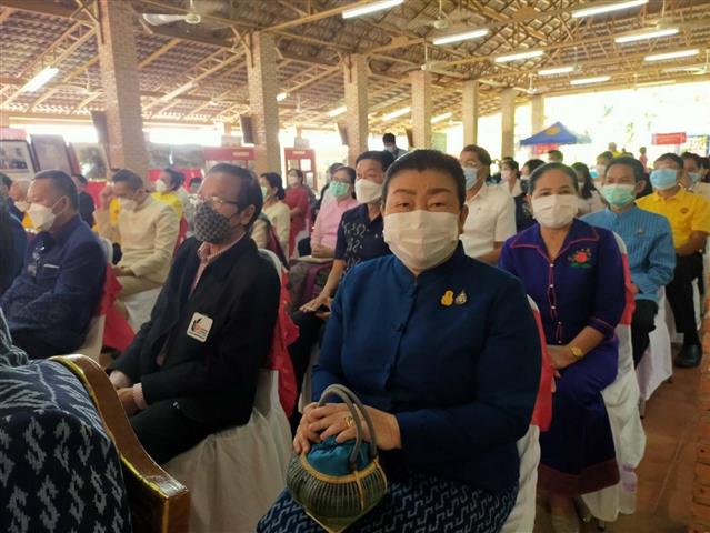 ผู้ว่าฯ นครพนม จับมือกงสุลใหญ่สาธารณรัฐสังคมนิยมเวียดนามประจำจังหวัดขอนแก่น เปิดพิธีปลูกต้นไม้เพื่อรำลึก 45 ปี แห่งการสถาปนาความสัมพันธ์ทางการทูตไทย – เวียดนาม