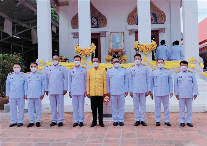 พช.นครพนม ร่วมพิธีถวายผ้ากฐินพระราชทาน กรมการพัฒนาชุมชน ประจำปี พ.ศ.2564
