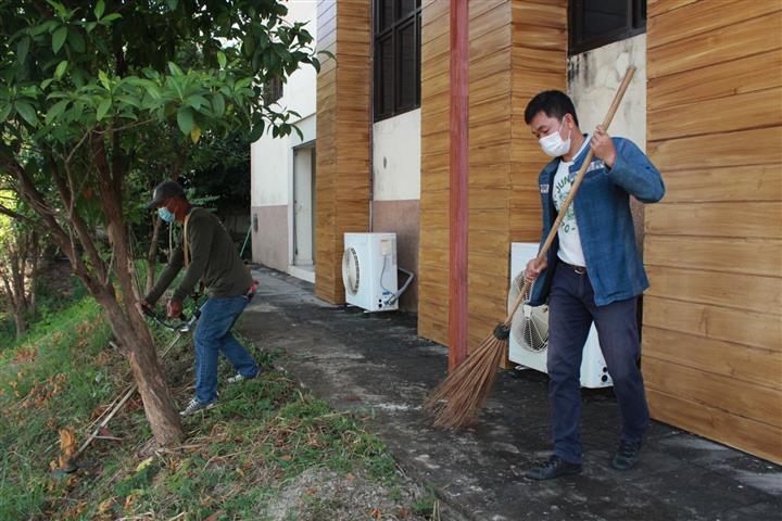 พ่อเมืองนครพนม พาทำกิจกรรมจิตอาสา “Big Cleaning Day เขตพัฒนาเศรษฐกิจพิเศษนครพนม”