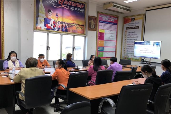 พช.นครพนม ร่วมรับฟังการประชุมกรมการพัฒนาชุมชน ครั้งที่ 11/2564
