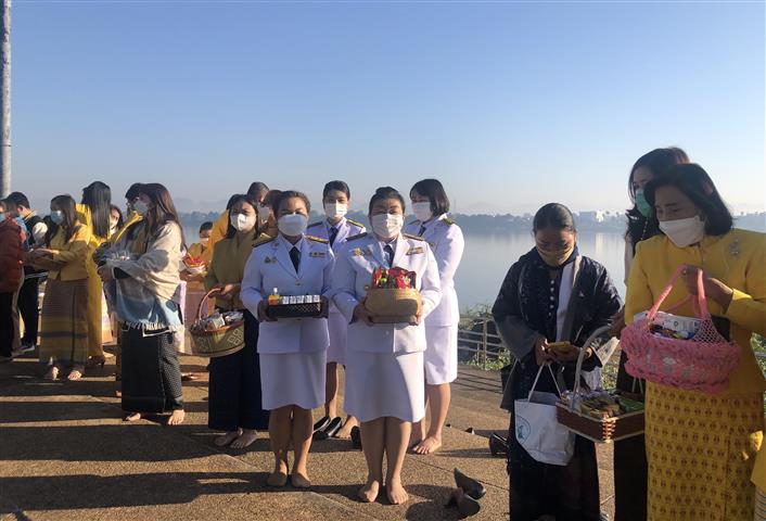 พช.นครพนม ร่วมพิธีเนื่องในวันคล้ายวันพระบรมราชสมภพ พระบาทสมเด็จพระบรมชนกาธิเบศร มหาภูมิพลอดุลยเดชมหาราช บรมนาถบพิตร วันชาติ และวันพ่อแห่งชาติ 5 ธันวาคม 2564