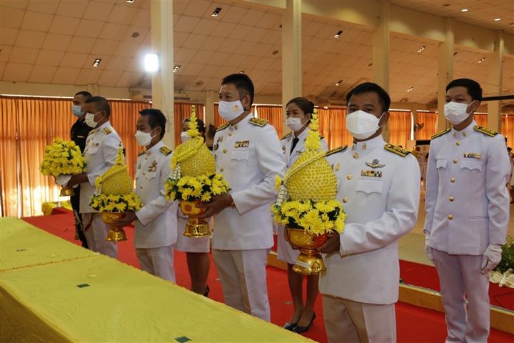 พช.นครพนม ร่วมพิธีเนื่องในวันคล้ายวันพระบรมราชสมภพ พระบาทสมเด็จพระบรมชนกาธิเบศร มหาภูมิพลอดุลยเดชมหาราช บรมนาถบพิตร วันชาติ และวันพ่อแห่งชาติ 5 ธันวาคม 2564