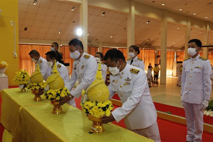 พช.นครพนม ร่วมพิธีเนื่องในวันคล้ายวันพระบรมราชสมภพ พระบาทสมเด็จพระบรมชนกาธิเบศร มหาภูมิพลอดุลยเดชมหาราช บรมนาถบพิตร วันชาติ และวันพ่อแห่งชาติ 5 ธันวาคม 2564