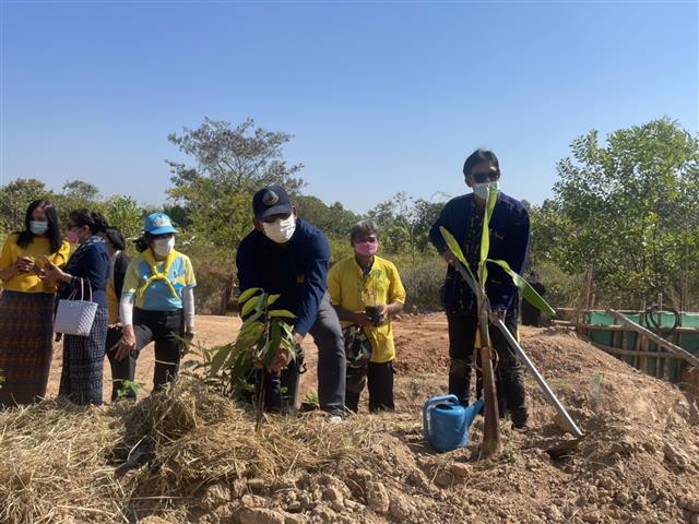 พช.นครพนม จัดกิจกรรมเอามื้อสามัคคี เนื่องใน “วันดินโลก” (World Soil Day) และสัปดาห์การพัฒนา