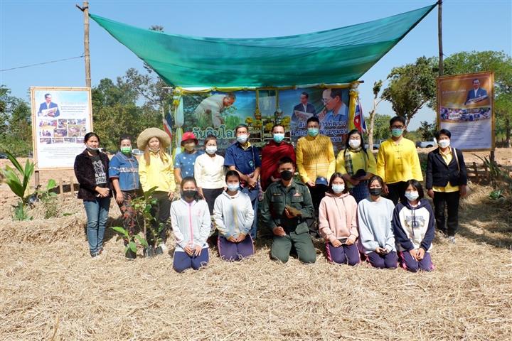 พช.นครพนม จัดกิจกรรมเอามื้อสามัคคี เนื่องใน “วันดินโลก” (World Soil Day) และสัปดาห์การพัฒนา