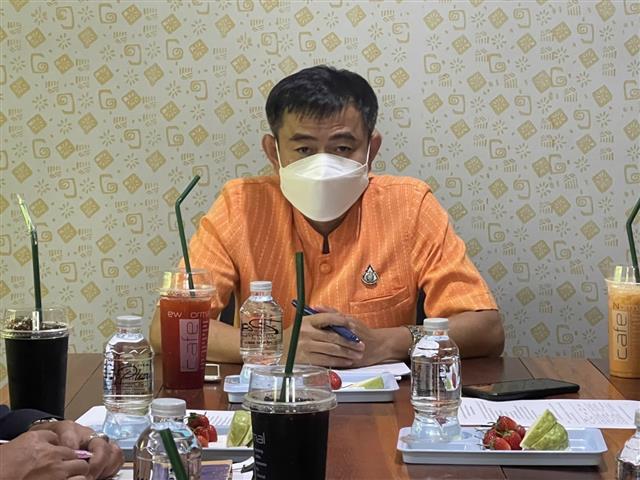 พช.นครพนม เดินหน้านิเทศ ติดตามการขับเคลื่อนงานพัฒนาชุมชน พร้อมลุยพื้นที่เยี่ยมชมผลผลิต “โคก หนอง นา”