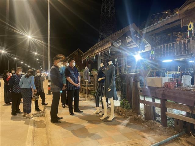 ผู้ว่าฯ นครพนม ส่งเสริมและกระตุ้นเศรษฐกิจการท่องเที่ยว จัดงาน“Nakhon Phanom Winter Festival” ตอน สายลมแห่งความทรงจำ
