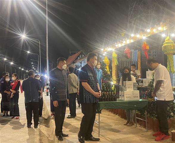 ผู้ว่าฯ นครพนม ส่งเสริมและกระตุ้นเศรษฐกิจการท่องเที่ยว จัดงาน“Nakhon Phanom Winter Festival” ตอน สายลมแห่งความทรงจำ