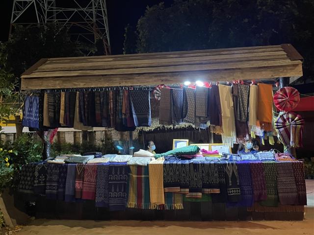 ผู้ว่าฯ นครพนม ส่งเสริมและกระตุ้นเศรษฐกิจการท่องเที่ยว จัดงาน“Nakhon Phanom Winter Festival” ตอน สายลมแห่งความทรงจำ