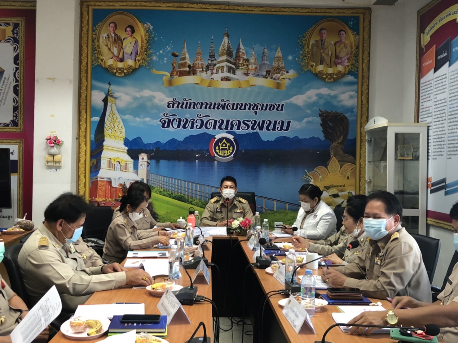 พช.นครพนม ประชุมผู้อำนวยการกลุ่มงาน พัฒนาการอำเภอ นักวิชาการ เจ้าหน้าที่พัฒนาชุมชนจังหวัดนครพนม ครั้งที่ ๑/๒๕๖๕ ประจำเดือน มกราคม ๒๕๖๕