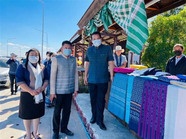 ผู้ตรวจราชการกรมการพัฒนาชุมชน ลงพื้นที่ตรวจราชการพื้นที่จังหวัดนครพนม