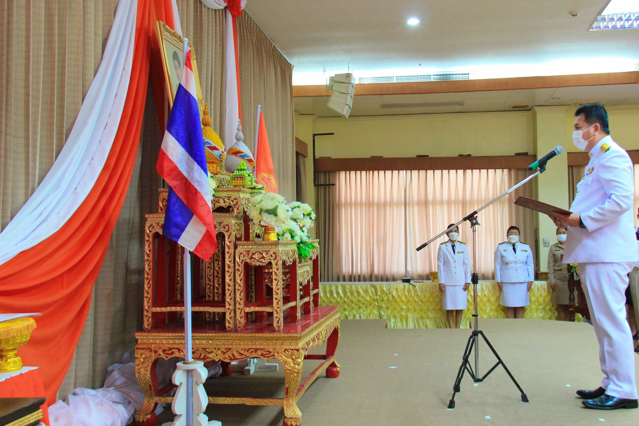 จังหวัดนครพนม จัดพิธีมอบแบบลายผ้าขิดพระราชทาน “ผ้าขิดลายนารีรัตนราชกัญญา”