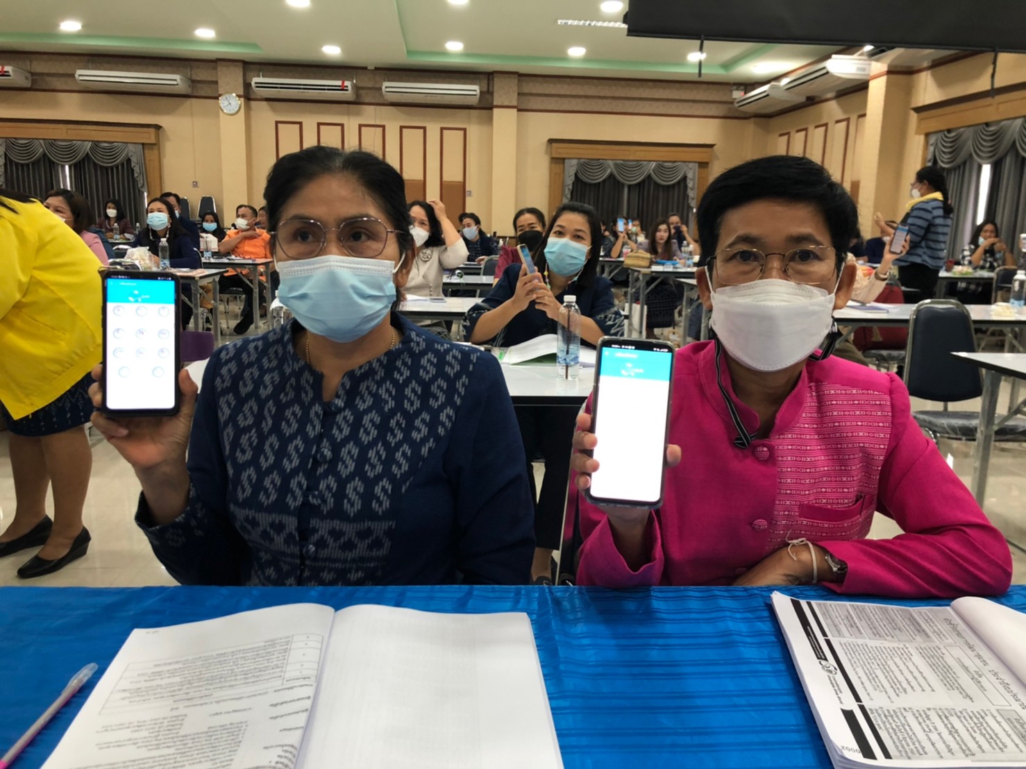 พช.นครพนม เผยแพร่ ประชาสัมพันธ์ Application “CDD พกพา” และ “Click ชุมชน” แพลตฟอร์มบริการดิจิทัลอัจฉริยะที่รู้ทุกเรื่องของ พช. เพื่อเป็นของขวัญแก่ประชาชน และนำมาวางแผนพัฒนาคุณภาพชีวิตฯ