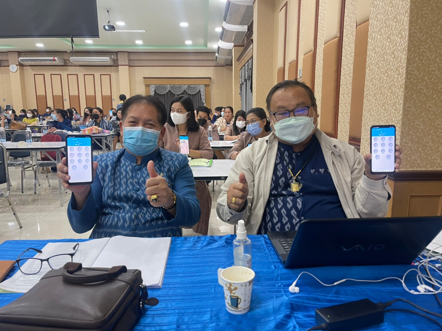 พช.นครพนม เผยแพร่ ประชาสัมพันธ์ Application “CDD พกพา” และ “Click ชุมชน” แพลตฟอร์มบริการดิจิทัลอัจฉริยะที่รู้ทุกเรื่องของ พช. เพื่อเป็นของขวัญแก่ประชาชน และนำมาวางแผนพัฒนาคุณภาพชีวิตฯ