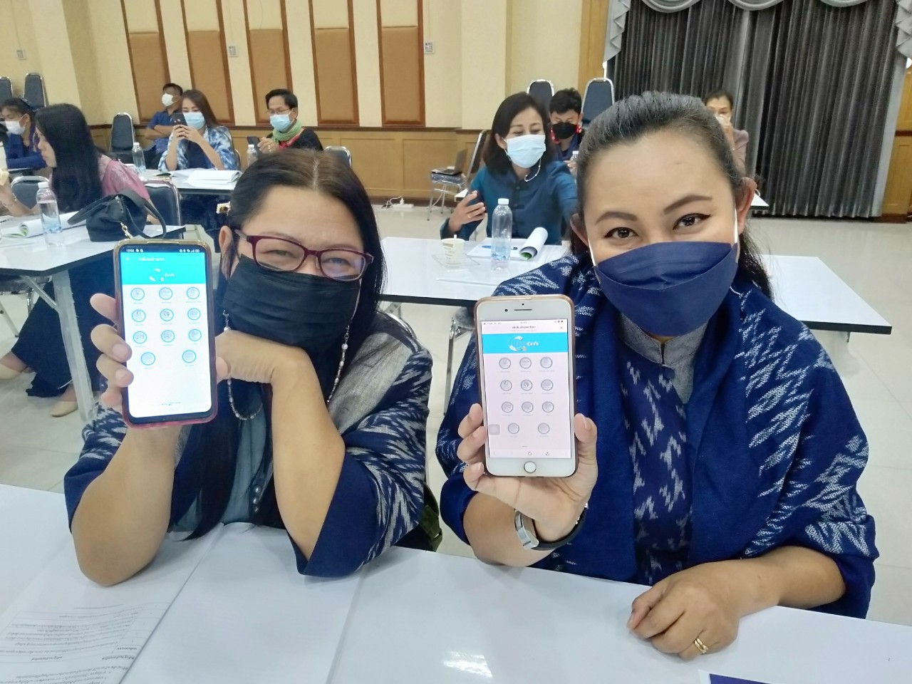 พช.นครพนม เผยแพร่ ประชาสัมพันธ์ Application “CDD พกพา” และ “Click ชุมชน” แพลตฟอร์มบริการดิจิทัลอัจฉริยะที่รู้ทุกเรื่องของ พช. เพื่อเป็นของขวัญแก่ประชาชน และนำมาวางแผนพัฒนาคุณภาพชีวิตฯ