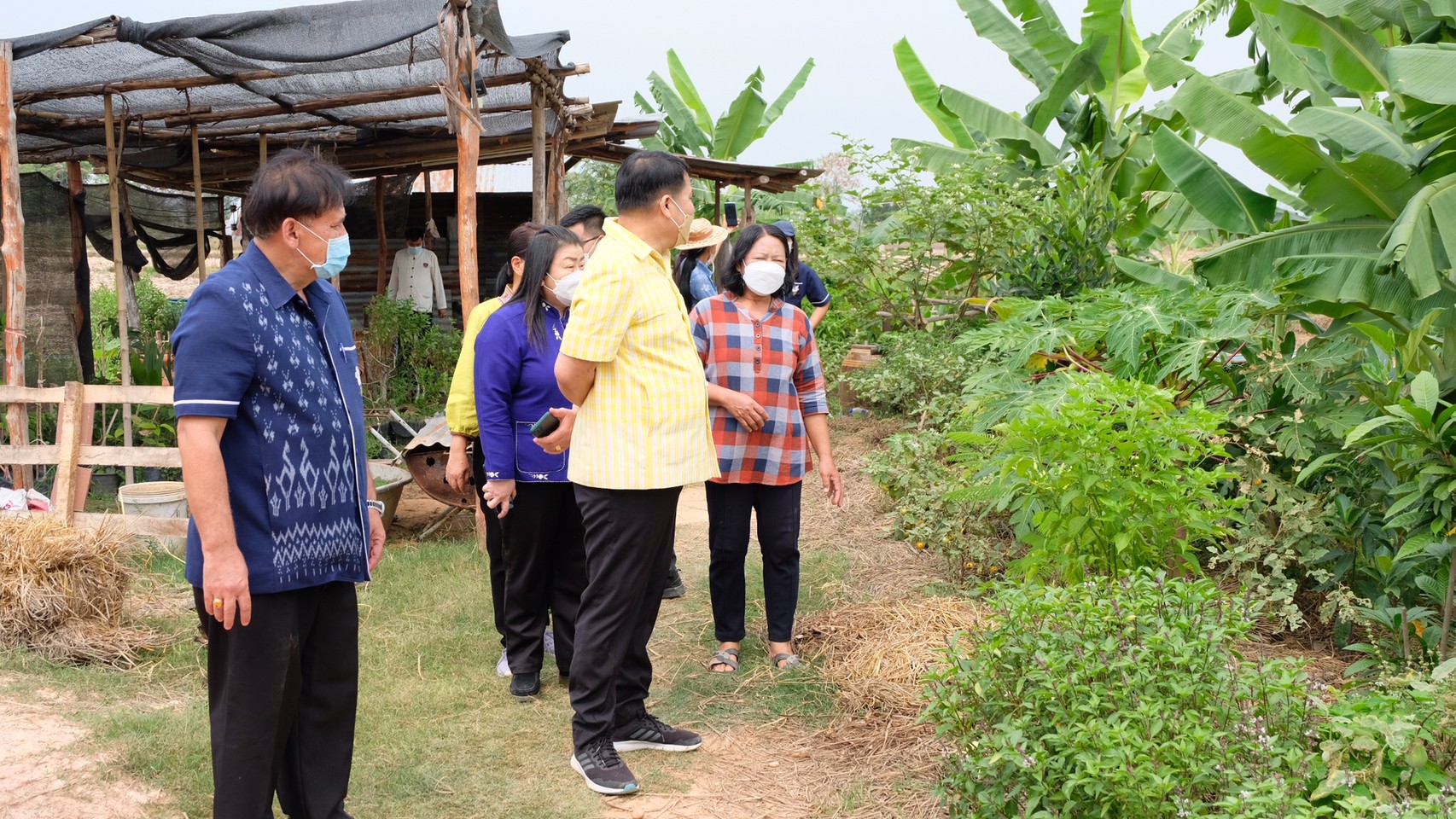 ผู้ตรวจราชการกรมการพัฒนาชุมชน เขตตรวจราชการที่ 11 ลงพื้นที่ติดตามผลการดำเนินงานขับเคลื่อนงานพัฒนาชุมชนจังหวัดนครพนม ประจำเดือน มีนาคม 2565
