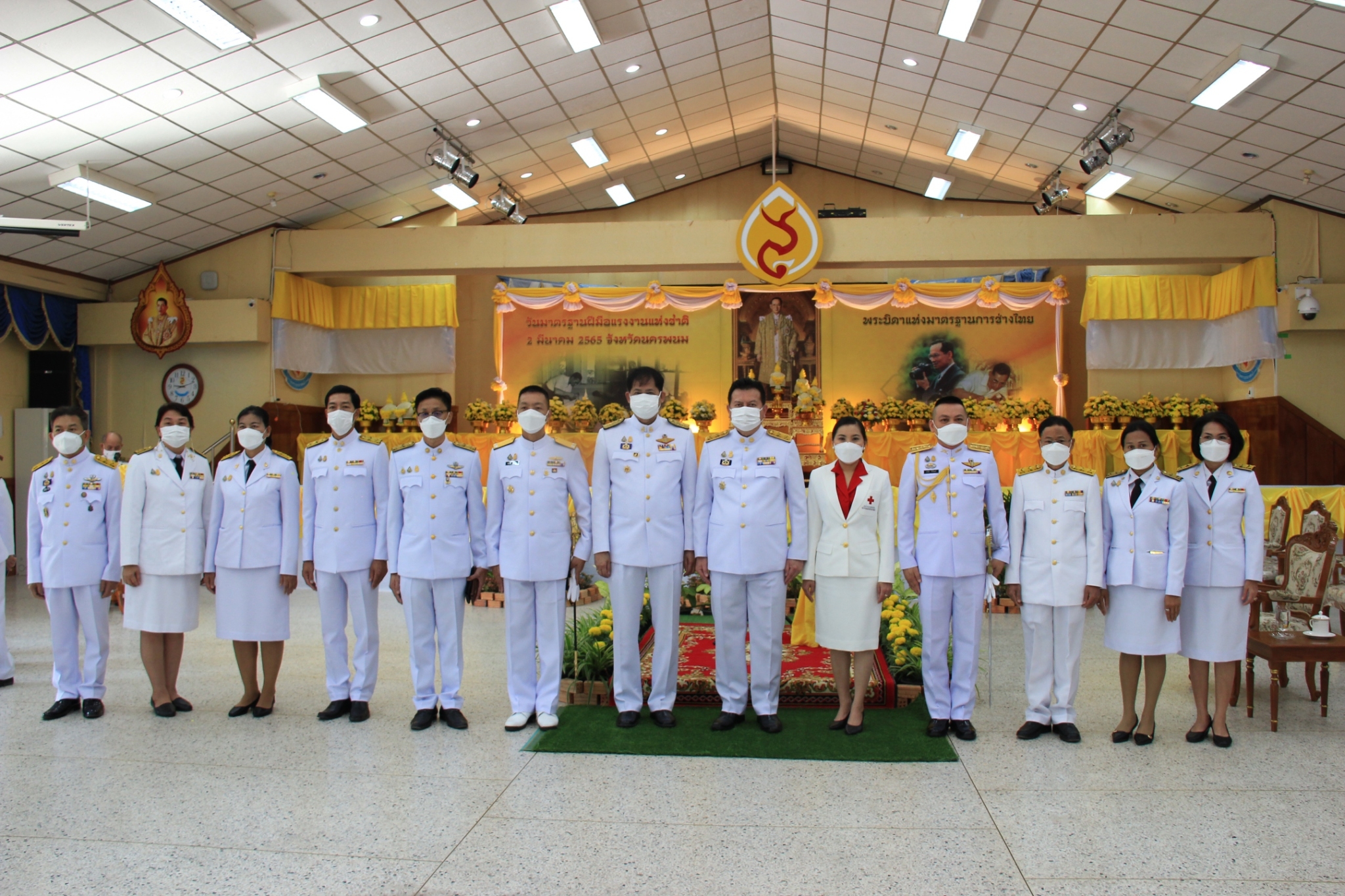 จังหวัดนครพนม ประกอบพิธีถวายเครื่องราชสักการะพระบิดาแห่งมาตรฐานช่างไทย