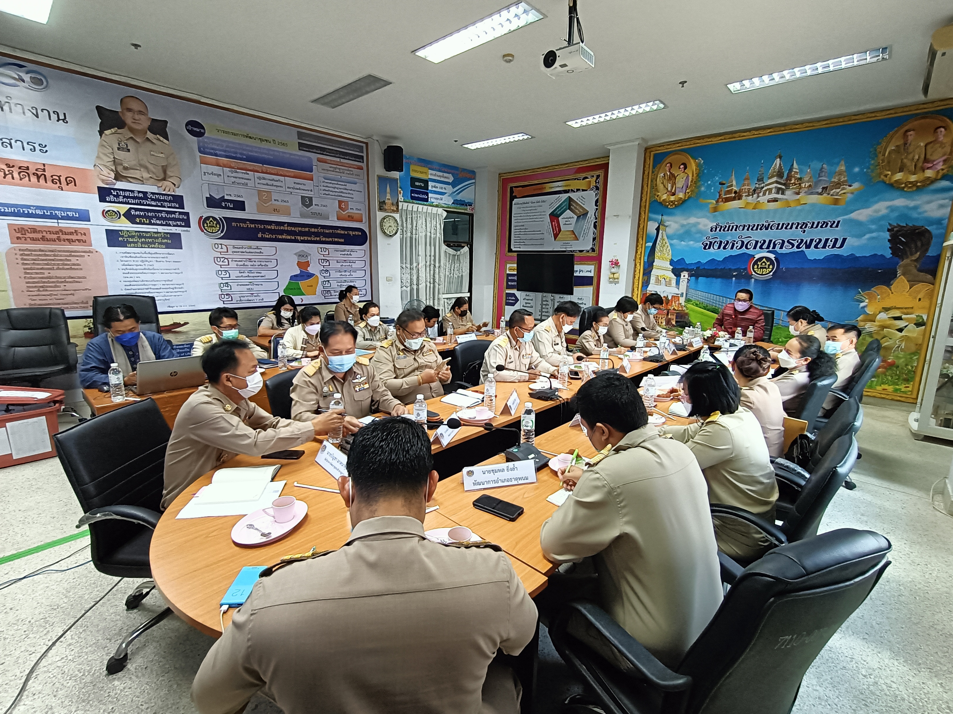 รองหัวหน้าผู้ตรวจราชการกรมการพัฒนาชุมชน มอบแนวทางการขับเคลื่อนงานพัฒนาชุมชน ไตรมาส 3-4 ปี 2565