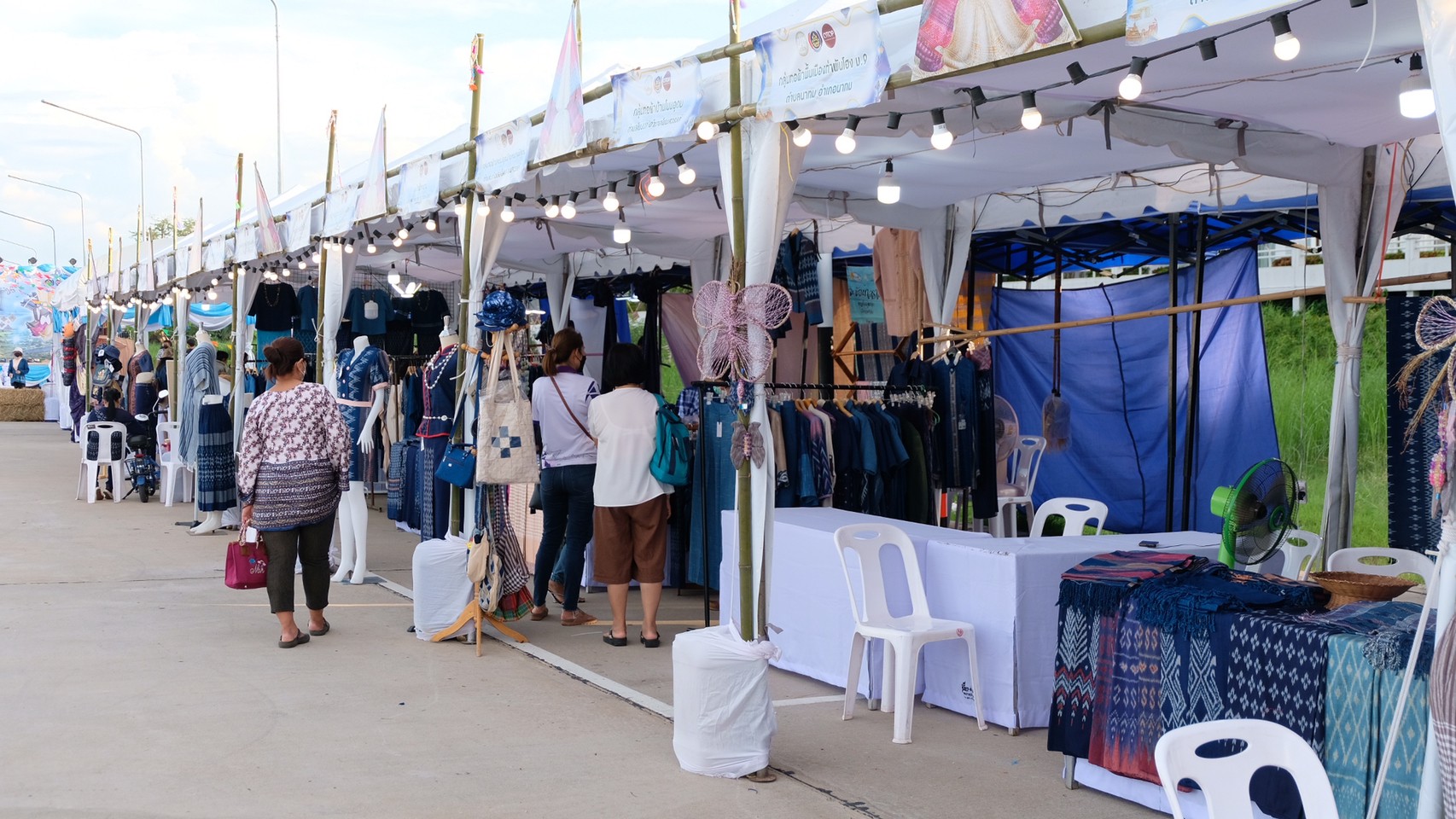 นครพนม จัดงานมหกรรมส่งเสริมวิถีชนเผ่า เชื่อมโยงต้นกำเนิดศิลปาชีพ 
