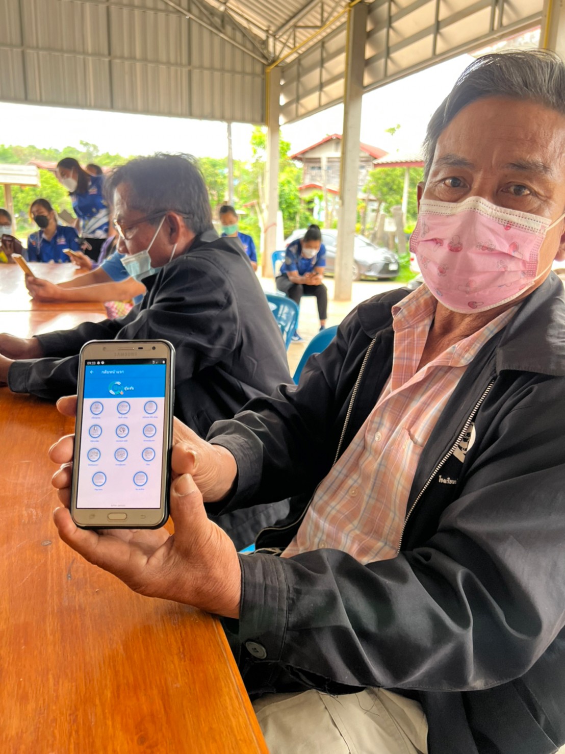 พช.นครพนม เผยแพร่ ประชาสัมพันธ์ Application “CDD พกพา” และ “Click ชุมชน” แพลตฟอร์มบริการดิจิทัลอัจฉริยะที่รู้ทุกเรื่องของ พช. เพื่อเป็นของขวัญแก่ประชาชน และนำมาวางแผนพัฒนาคุณภาพชีวิตฯ