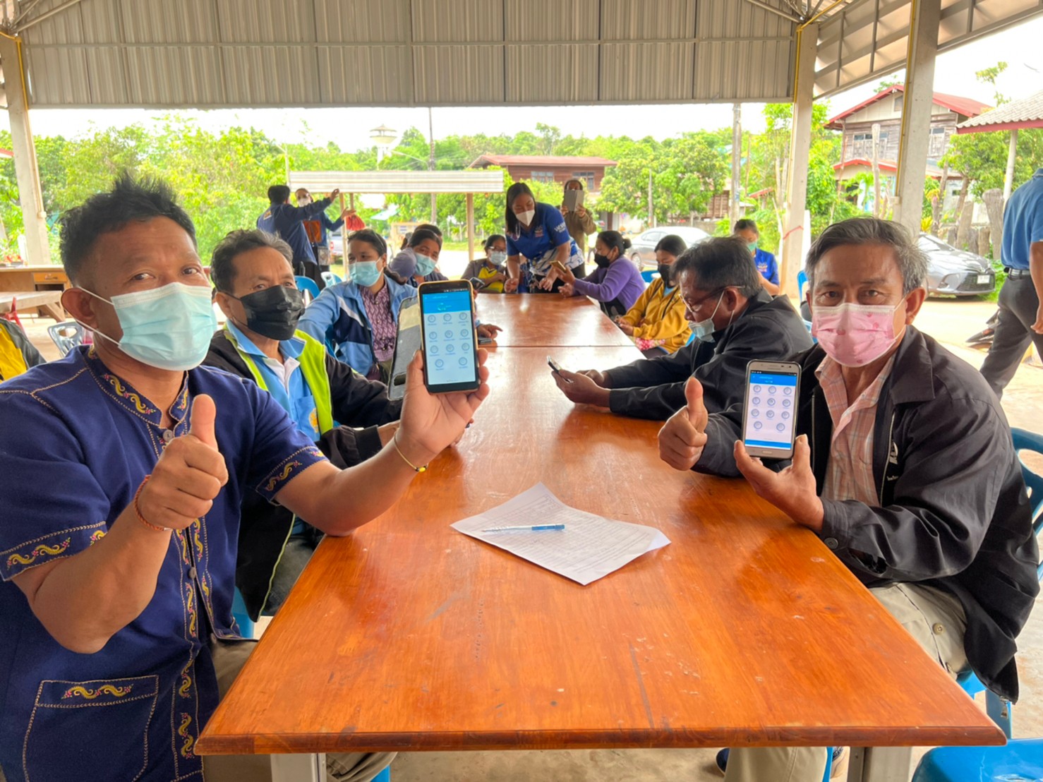 พช.นครพนม เผยแพร่ ประชาสัมพันธ์ Application “CDD พกพา” และ “Click ชุมชน” แพลตฟอร์มบริการดิจิทัลอัจฉริยะที่รู้ทุกเรื่องของ พช. เพื่อเป็นของขวัญแก่ประชาชน และนำมาวางแผนพัฒนาคุณภาพชีวิตฯ
