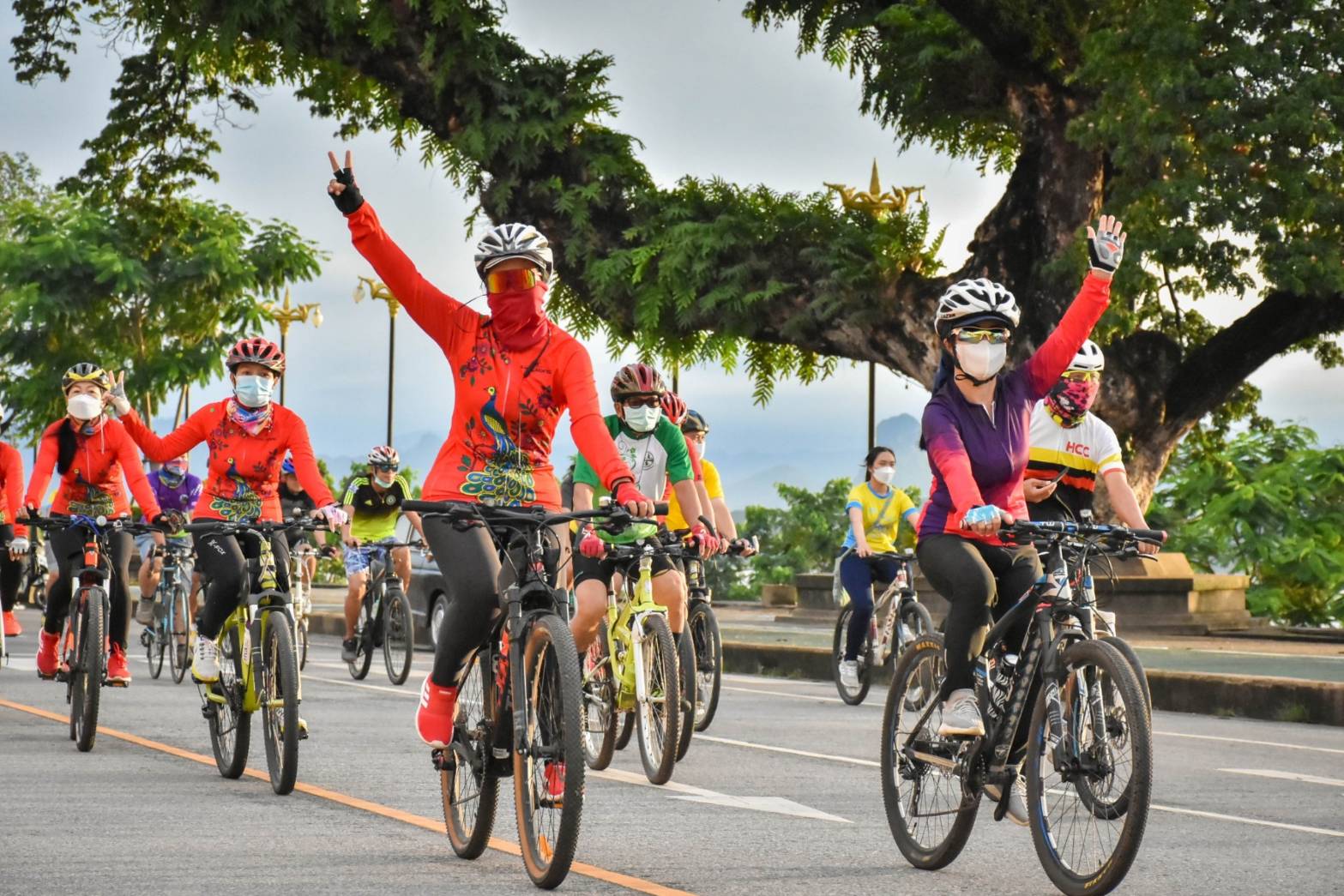 พช.นครพนม ร่วมปั่นจักรยานชายโขงทุกวันอาทิตย์