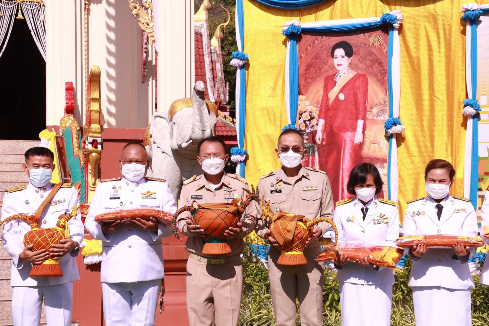 นครพนม ประกอบพิธีบรรพชาอุปสมบท เฉลิมพระเกียรติ สมเด็จพระนางเจ้าสิริกิติ์ พระบรมราชินีนาถ พระบรมราชชนนีพันปีหลวง เนื่องในโอกาสมหามงคลเฉลิมพระชนมพรรษา 90 พรรษา 12 สิงหาคม 2565