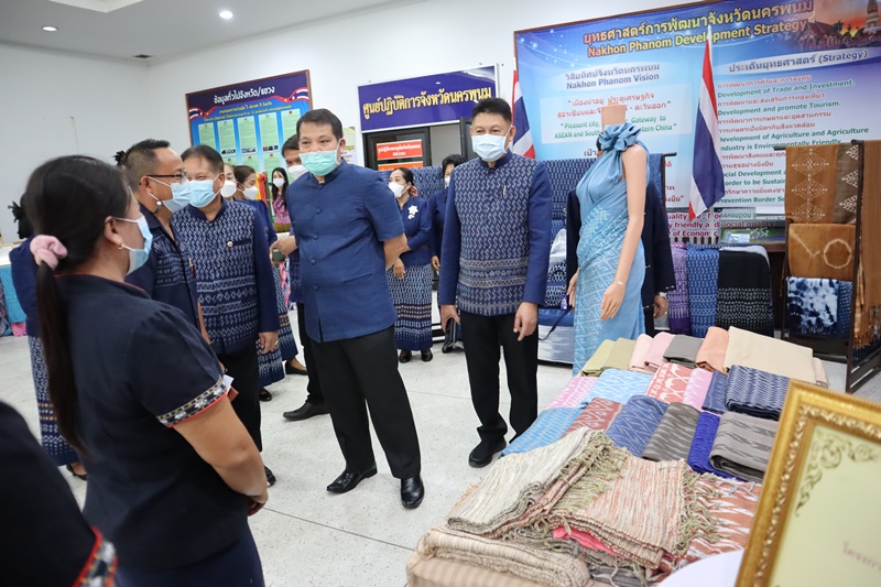 นครพนม ประกวดเชิดชูเกียรติคนกองทุนพัฒนาบทบาทสตรีดีเด่น ประจำปี 2565