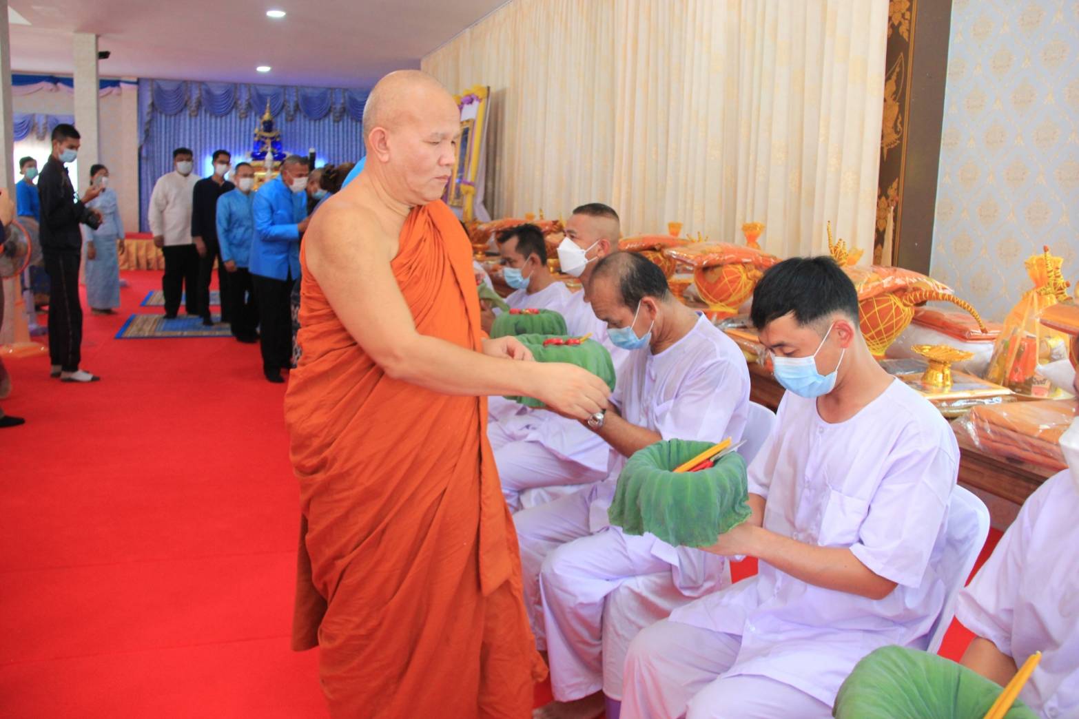 นครพนม ประกอบพิธีปลงผมนาค โครงการบรรพชาอุปสมบท เฉลิมพระเกียรติ สมเด็จพระนางเจ้าสิริกิติ์ พระบรมราชินีนาถ พระบรมราชชนนีพันปีหลวง เนื่องในโอกาสมหามงคลเฉลิมพระชนมพรรษา 90 พรรษา 12 สิงหาคม 2565