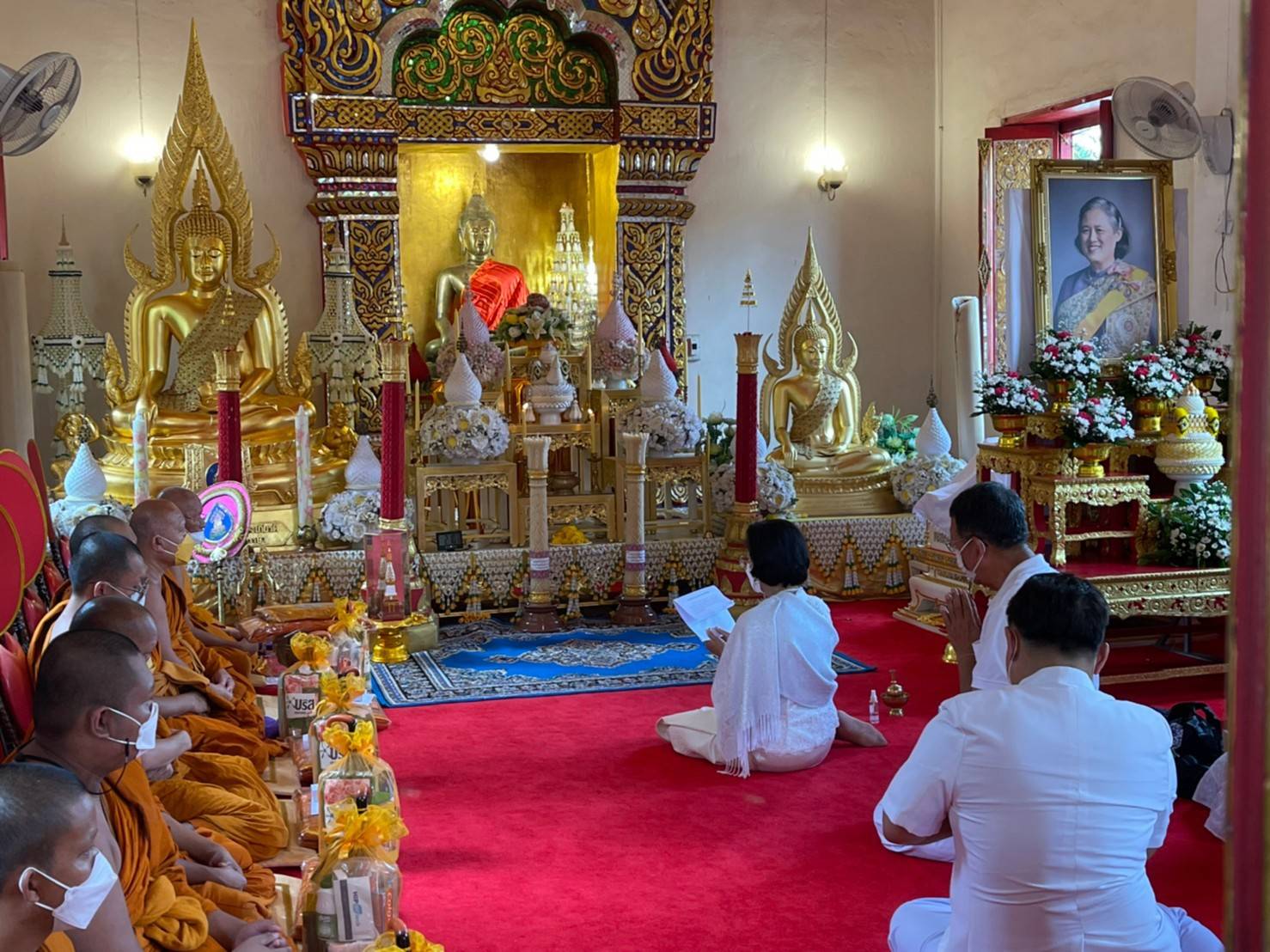 นครพนม ร่วมพิธีถวายเทียนพรรษาพระราชทานทรงอธิษฐานจิตอนุโมทนา ของสมเด็จพระกนิษฐาธิราชเจ้า กรมสมเด็จพระเทพรัตนราชสุดา ฯ สยามบรมราชกุมารี