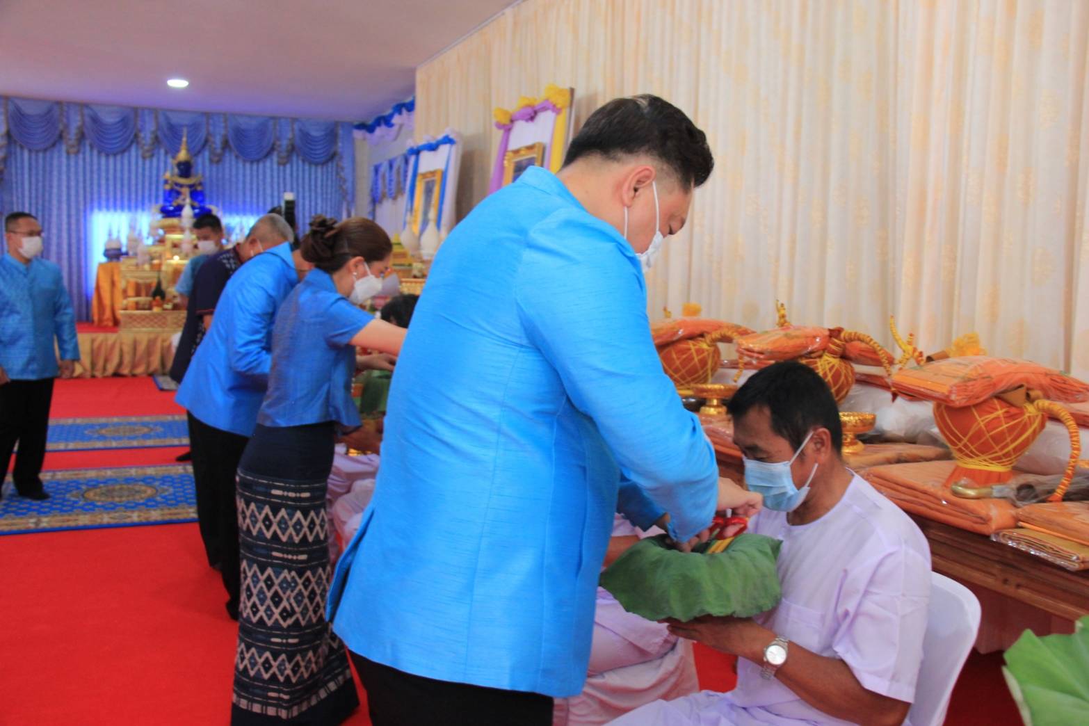 นครพนม ประกอบพิธีปลงผมนาค โครงการบรรพชาอุปสมบท เฉลิมพระเกียรติ สมเด็จพระนางเจ้าสิริกิติ์ พระบรมราชินีนาถ พระบรมราชชนนีพันปีหลวง เนื่องในโอกาสมหามงคลเฉลิมพระชนมพรรษา 90 พรรษา 12 สิงหาคม 2565