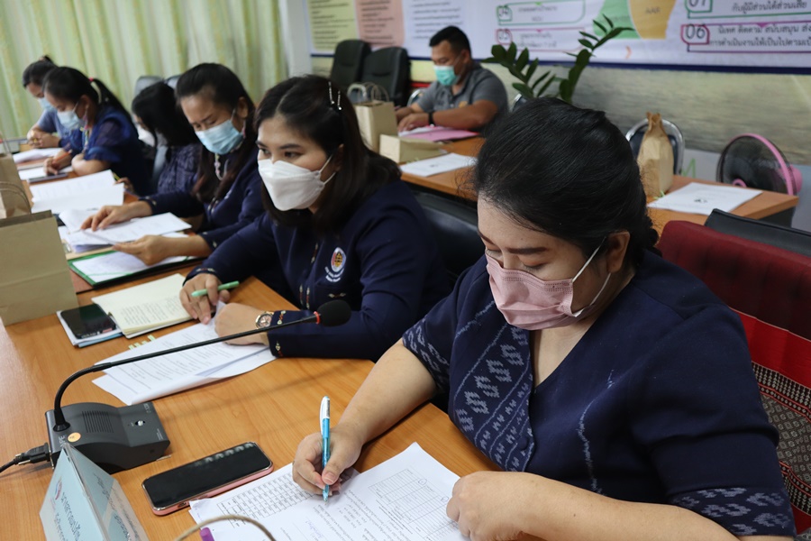 นครพนม ประชุมคณะอนุกรรมการบริหารกองทุนพัฒนาบทบาทสตรีระดับจังหวัด ครั้งที่ 5