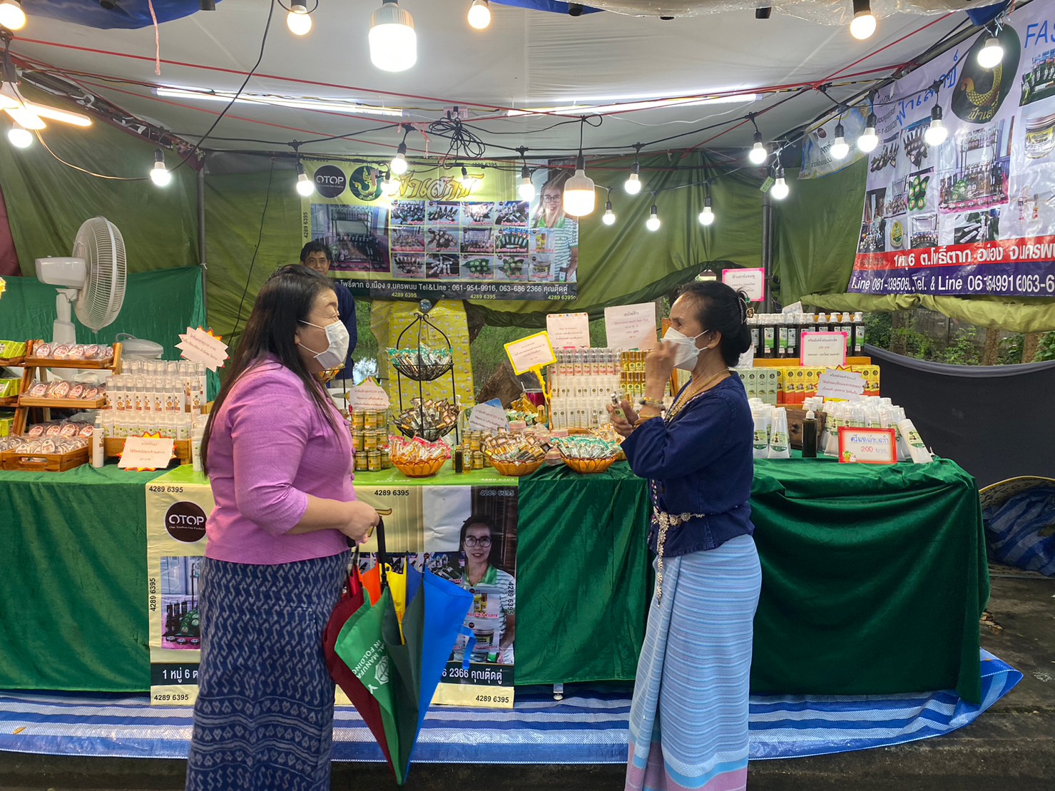 พช.นครพนม เสริมทัพ OTOP งานประเพณีไหลเรือไฟและงานกาชาดจังหวัดนครพนม ประจำปี 2565
